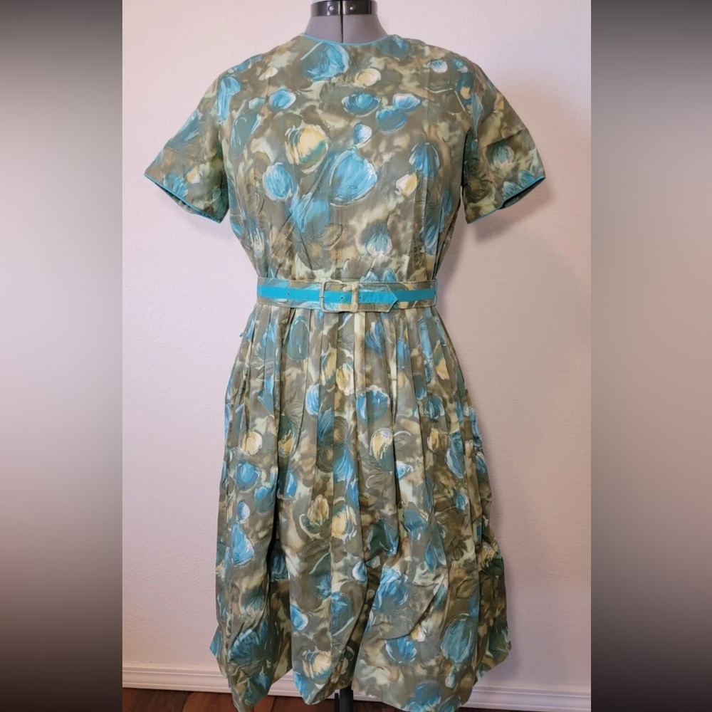 1950s tan floral spring dress